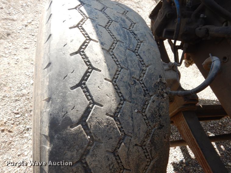 image for item DV9743 2003 Sterling L-Line ready mix truck