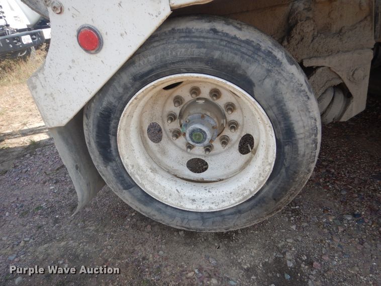 image for item DV9743 2003 Sterling L-Line ready mix truck