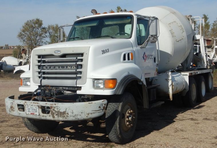 image for item DV9744 2003 Sterling L-Line ready mix truck