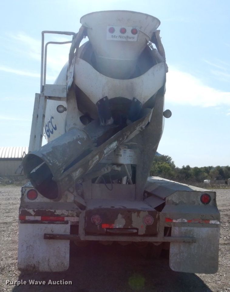 image for item DV9744 2003 Sterling L-Line ready mix truck