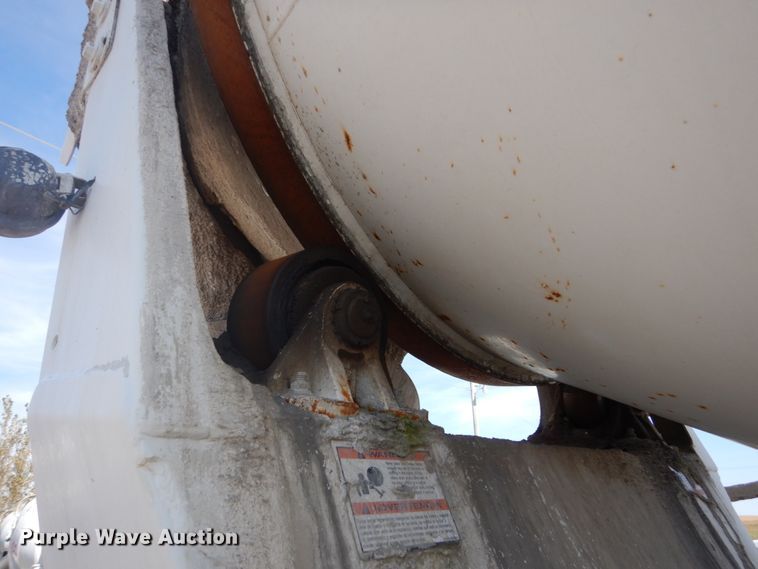 image for item DV9744 2003 Sterling L-Line ready mix truck