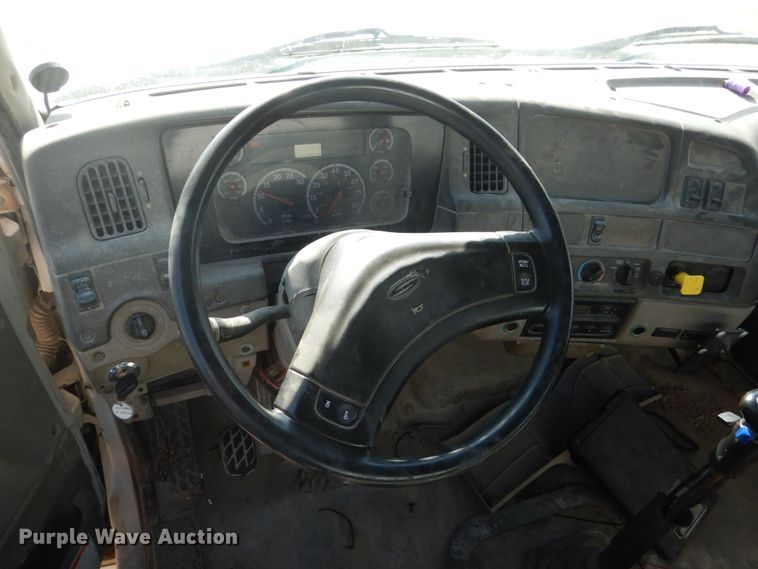 image for item DV9744 2003 Sterling L-Line ready mix truck