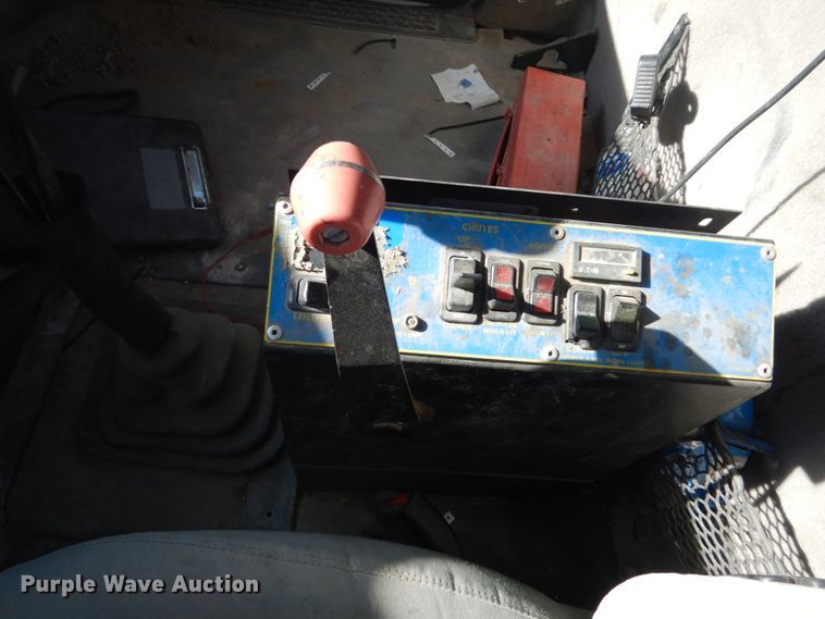 image for item DV9744 2003 Sterling L-Line ready mix truck