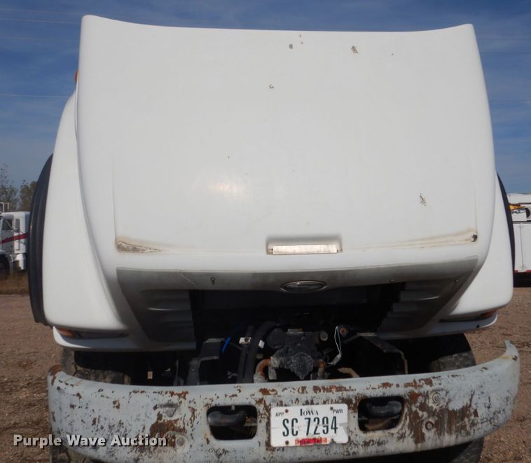 image for item DV9744 2003 Sterling L-Line ready mix truck