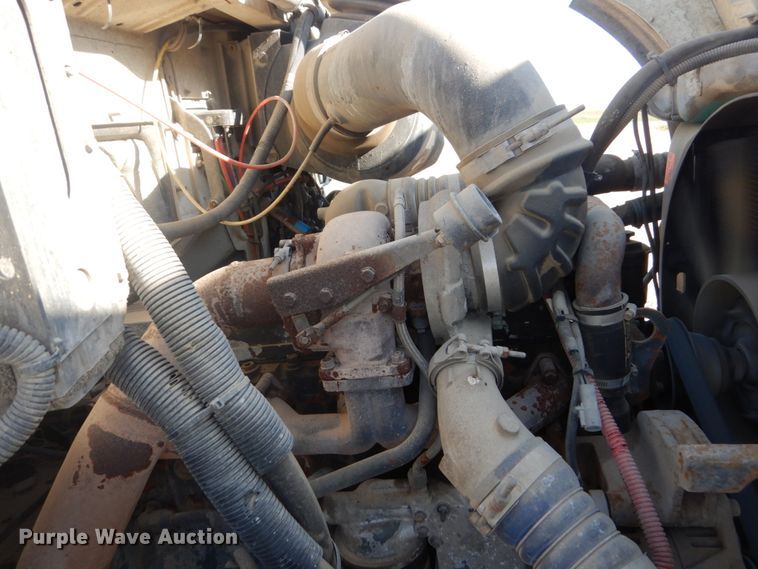 image for item DV9744 2003 Sterling L-Line ready mix truck