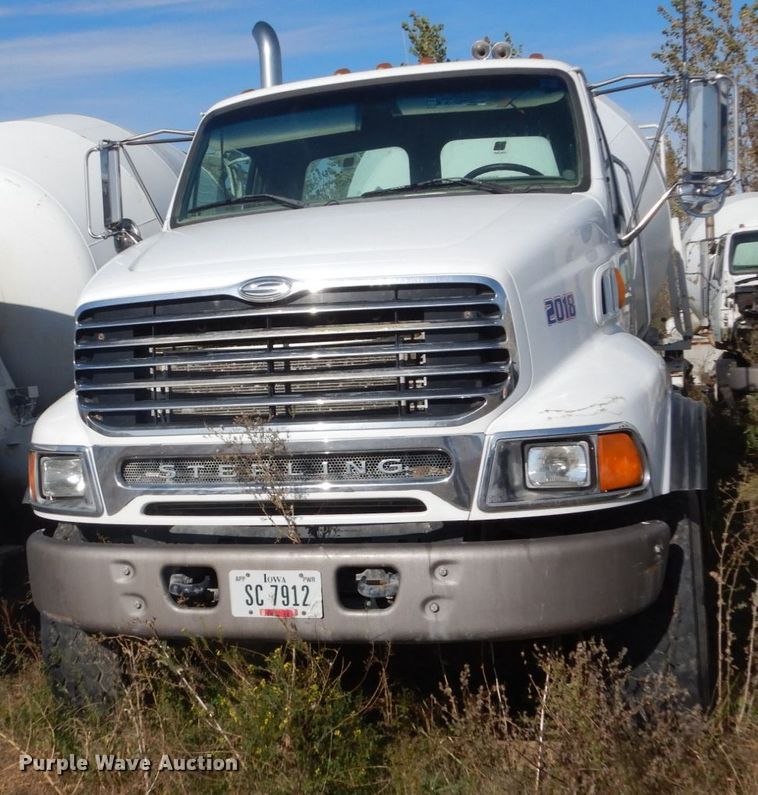image for item DV9745 2007 Sterling L-Line ready mix truck