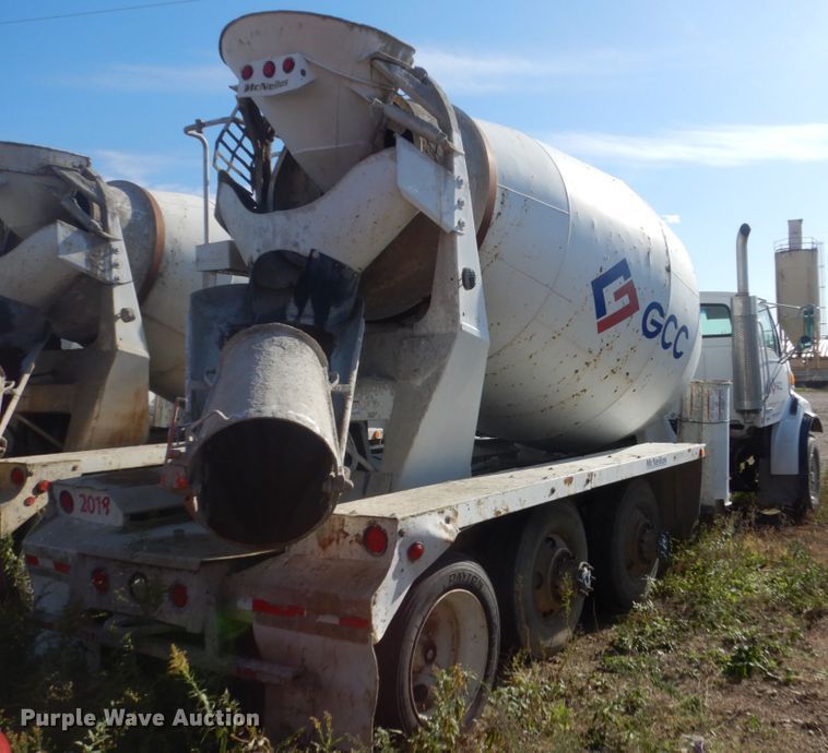 image for item DV9745 2007 Sterling L-Line ready mix truck