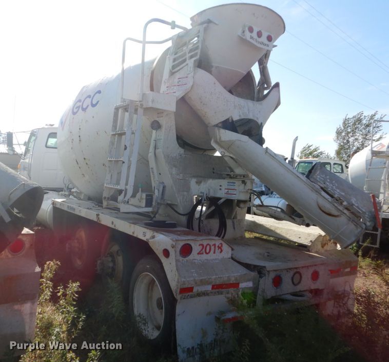 image for item DV9745 2007 Sterling L-Line ready mix truck