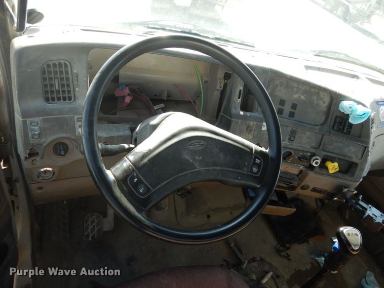 image for item DV9745 2007 Sterling L-Line ready mix truck