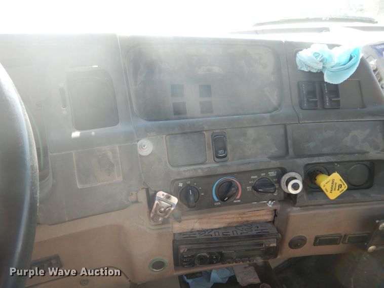 image for item DV9745 2007 Sterling L-Line ready mix truck