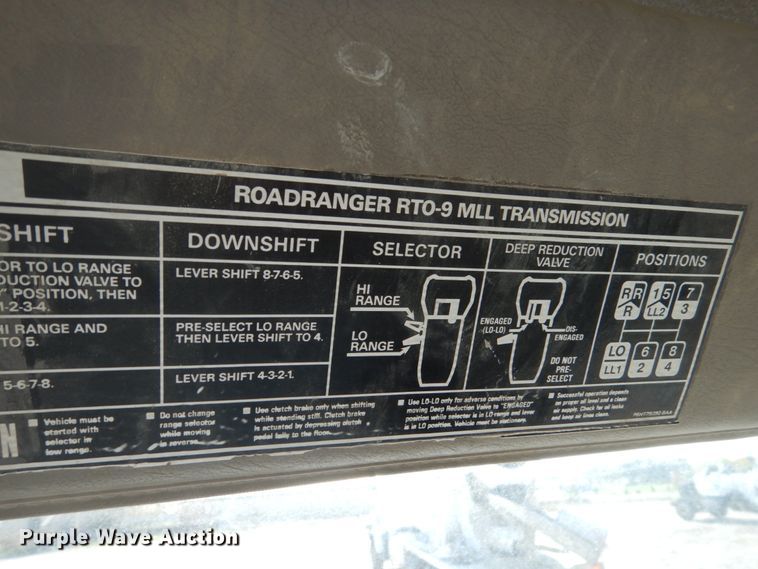 image for item DV9745 2007 Sterling L-Line ready mix truck