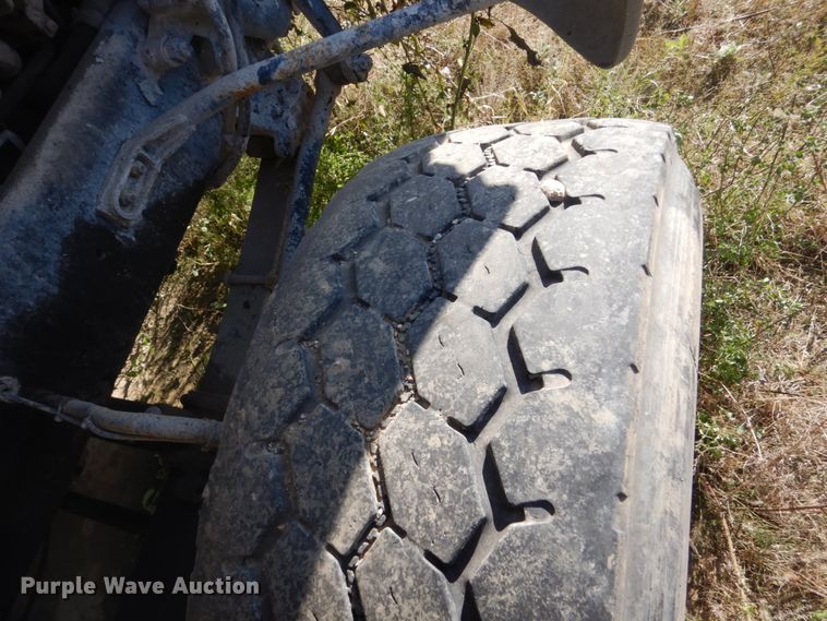 image for item DV9745 2007 Sterling L-Line ready mix truck