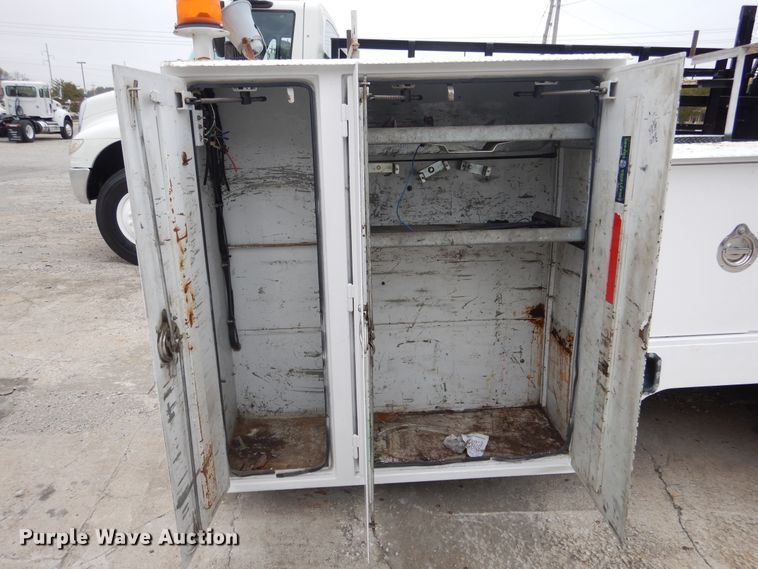 image for item DY9862 STI utility bed