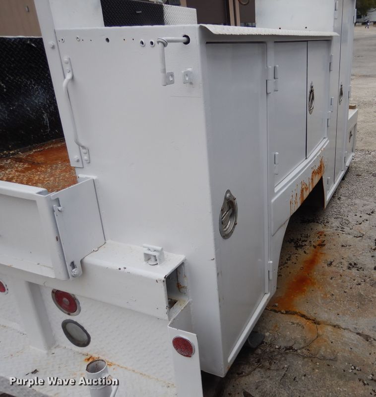 image for item DY9862 STI utility bed