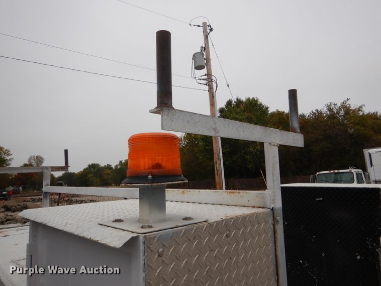 image for item DY9862 STI utility bed