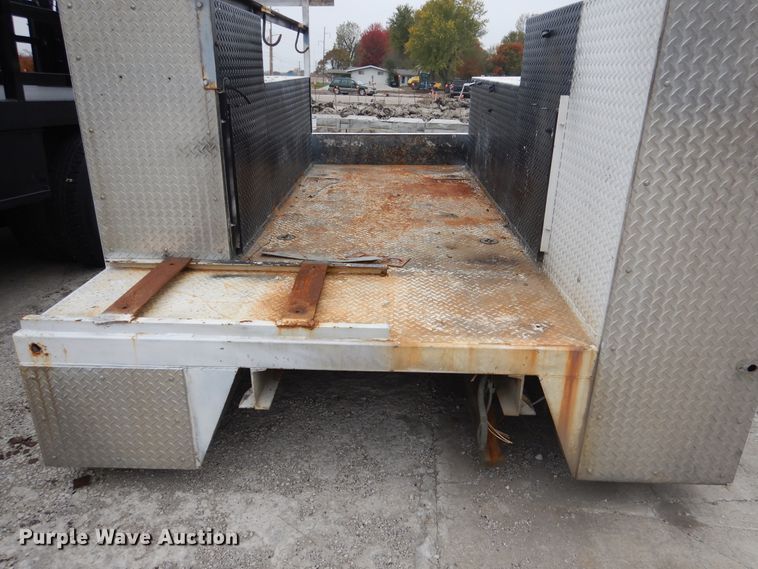 image for item DY9862 STI utility bed