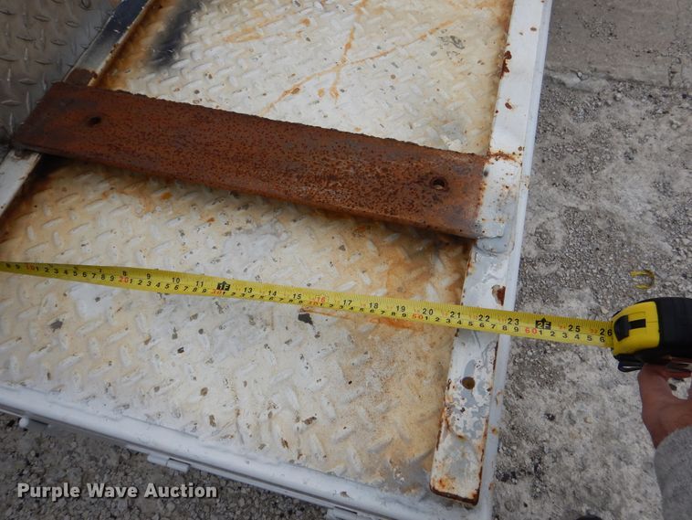 image for item DY9862 STI utility bed