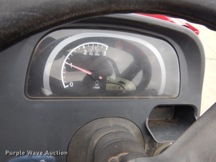 image for item EC9019 2014 Mahindra 1533 HST MFWD tractor