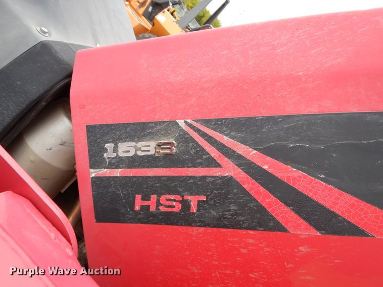 image for item EC9019 2014 Mahindra 1533 HST MFWD tractor