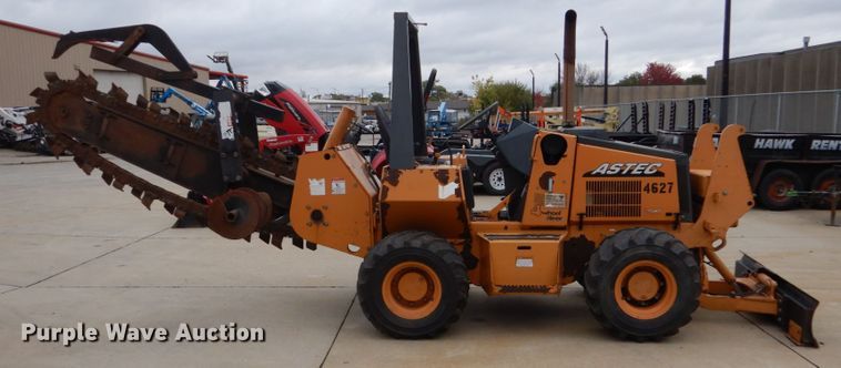 image for item EC9020 Case 660 trencher