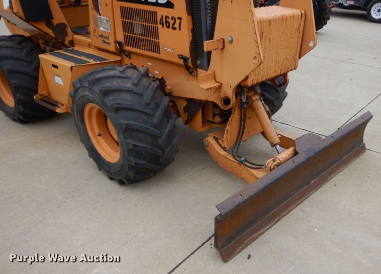 image for item EC9020 Case 660 trencher