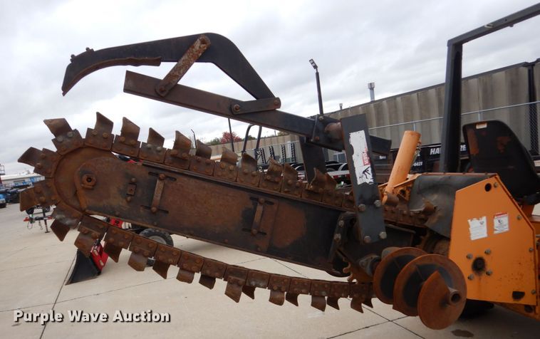 image for item EC9020 Case 660 trencher