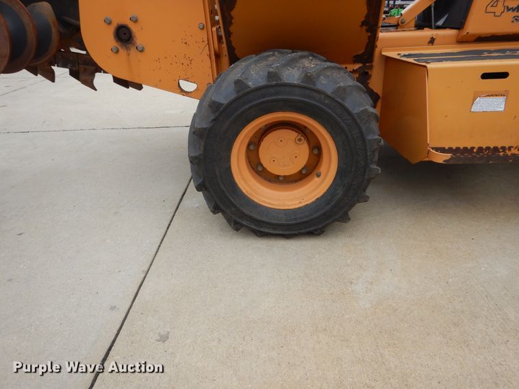 image for item EC9020 Case 660 trencher