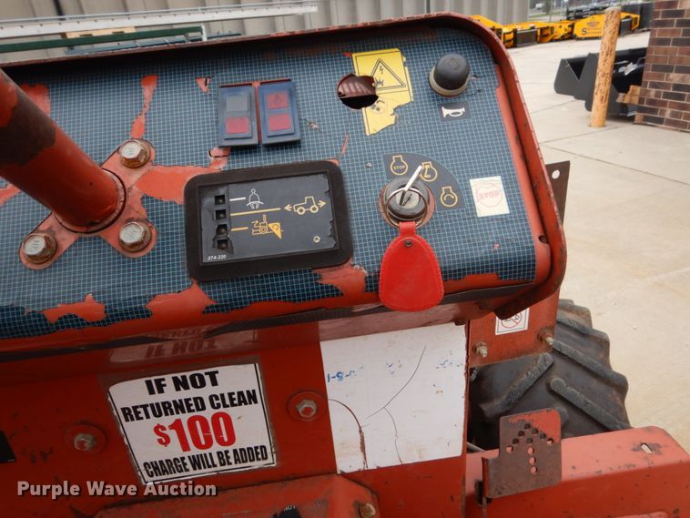 image for item EC9021 1999 Ditch Witch 3700 trencher