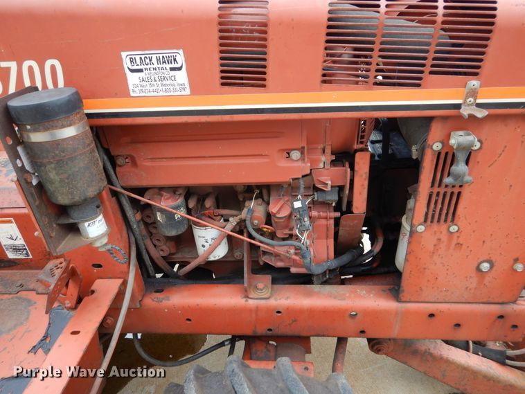 image for item EC9021 1999 Ditch Witch 3700 trencher