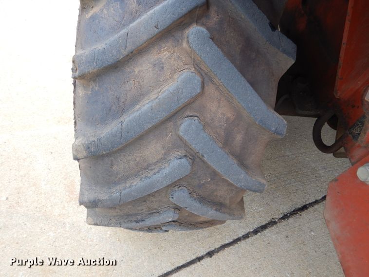 image for item EC9021 1999 Ditch Witch 3700 trencher