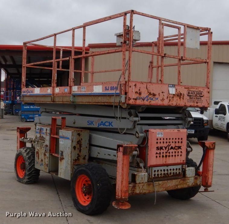 image for item EC9022 Sky Jack SJ8841 scissor lift