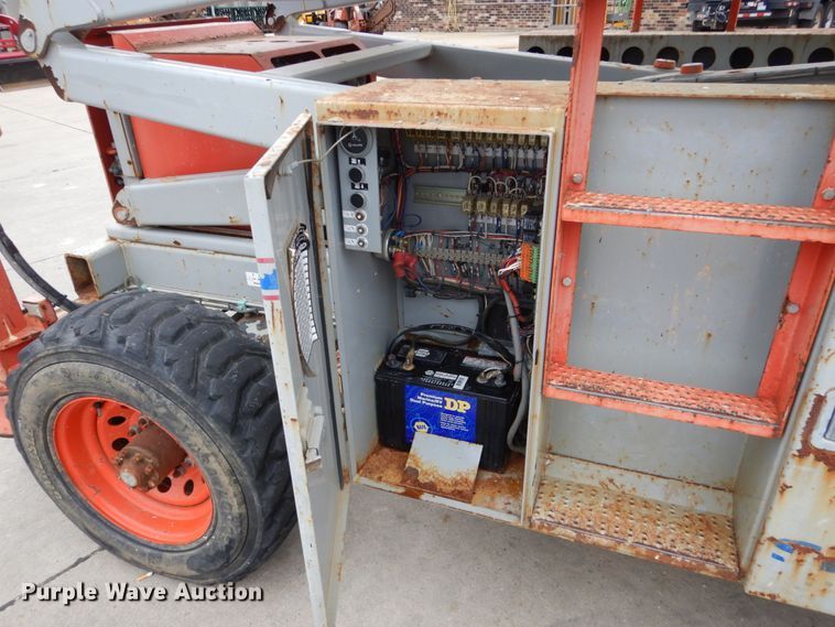 image for item EC9022 Sky Jack SJ8841 scissor lift