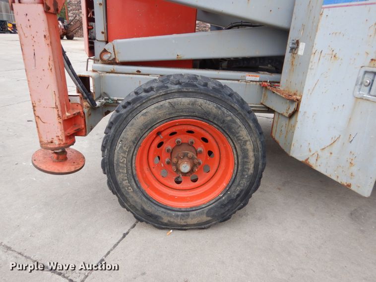 image for item EC9022 Sky Jack SJ8841 scissor lift