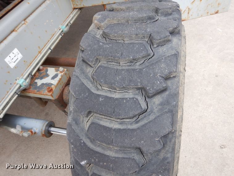 image for item EC9022 Sky Jack SJ8841 scissor lift