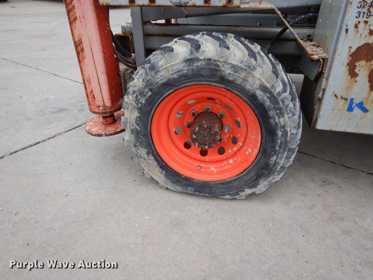 image for item EC9022 Sky Jack SJ8841 scissor lift