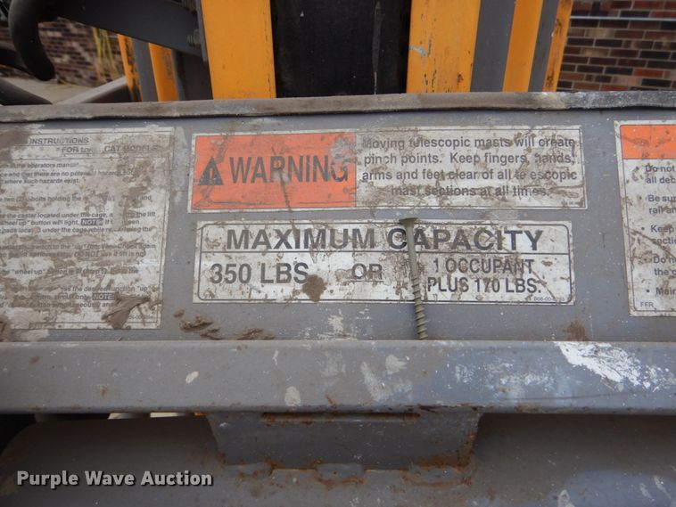 image for item EC9023 Workforce Tom Cat vertical lift