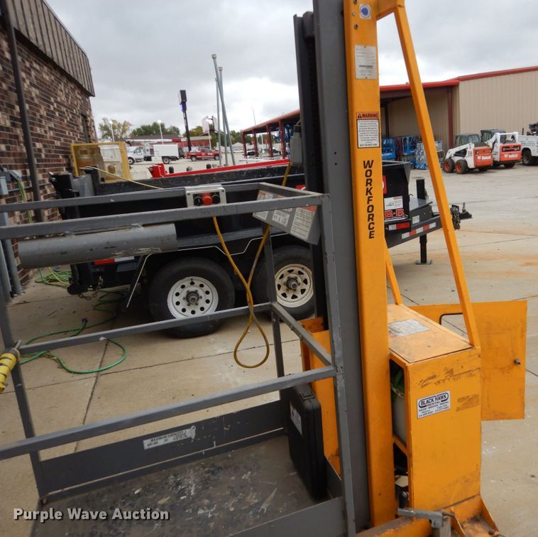 image for item EC9024 Workforce vertical lift