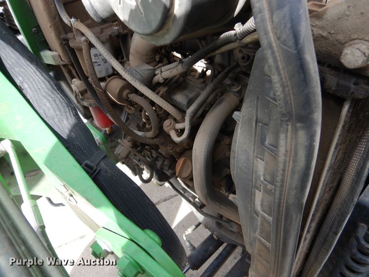 image for item EC9026 2006 John Deere 3320 tractor