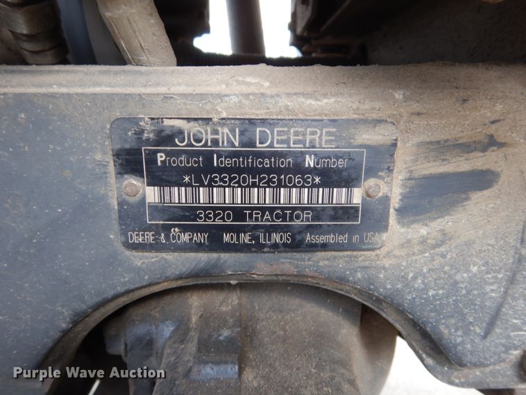 image for item EC9026 2006 John Deere 3320 tractor