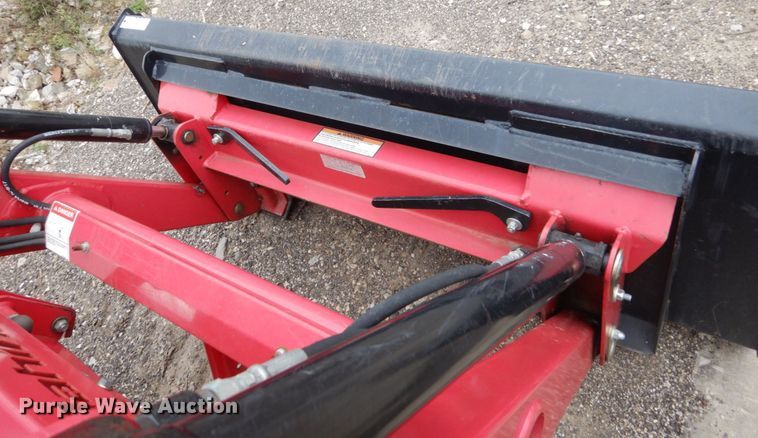 image for item EC9027 2016 Mahindra 1538 HST MFWD tractor