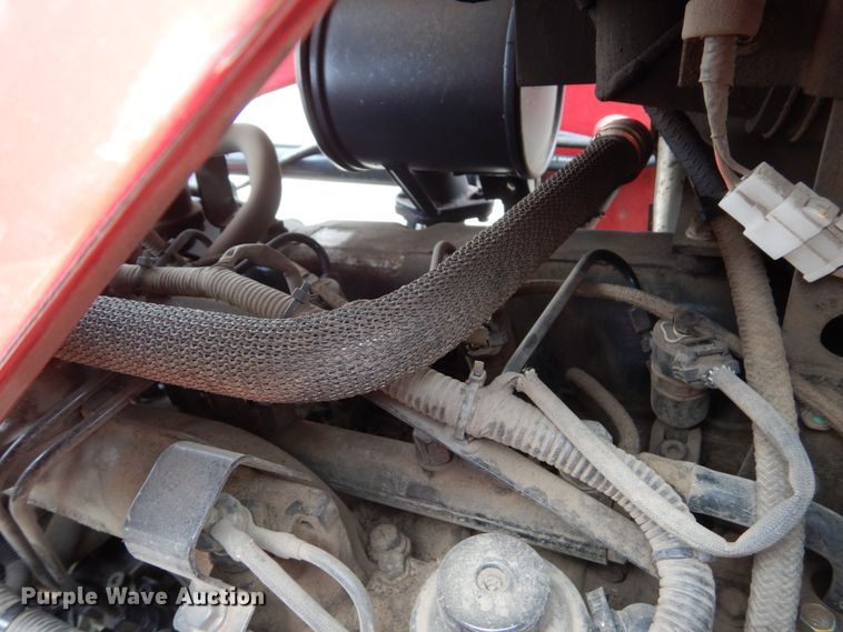 image for item EC9027 2016 Mahindra 1538 HST MFWD tractor