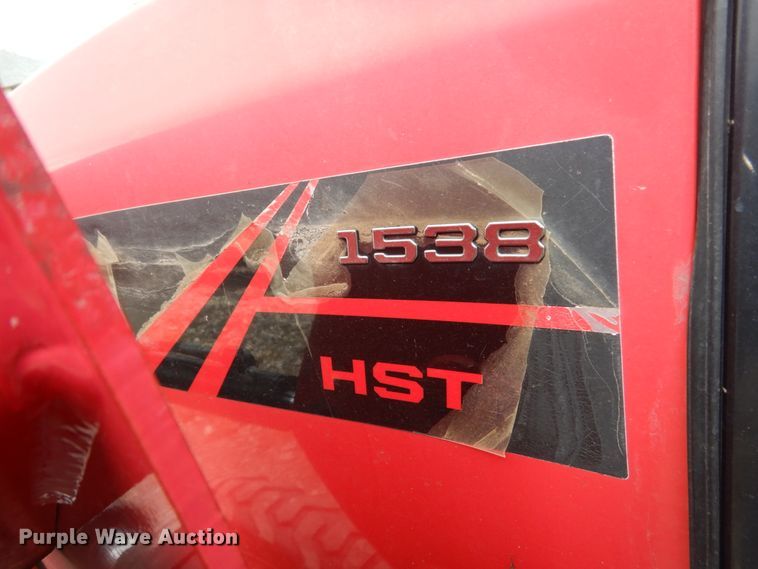 image for item EC9027 2016 Mahindra 1538 HST MFWD tractor