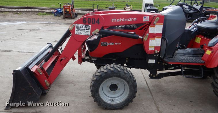 image for item EC9028 2014 Mahindra 1533 HST MFWD tractor