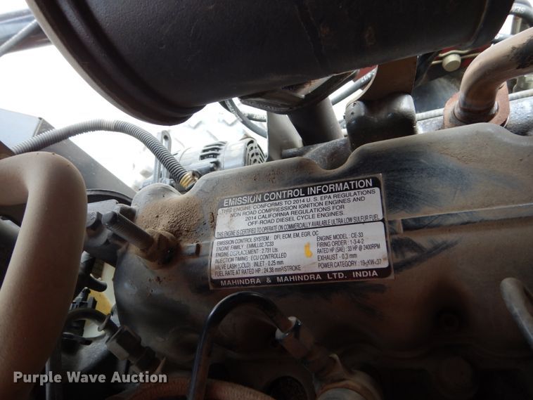 image for item EC9028 2014 Mahindra 1533 HST MFWD tractor