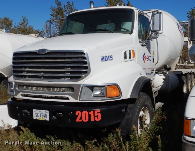 image for item EC9031 2007 Sterling L-Line ready mix truck