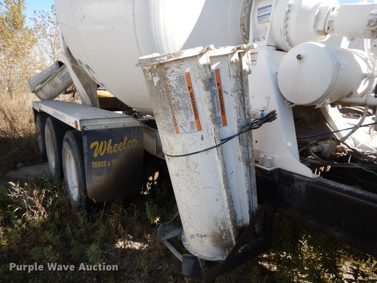 image for item EC9031 2007 Sterling L-Line ready mix truck