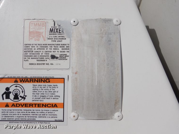 image for item EC9031 2007 Sterling L-Line ready mix truck