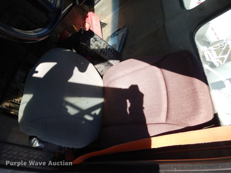 image for item EC9031 2007 Sterling L-Line ready mix truck