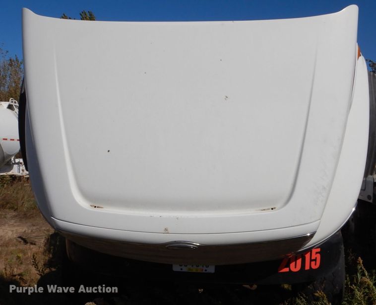 image for item EC9031 2007 Sterling L-Line ready mix truck