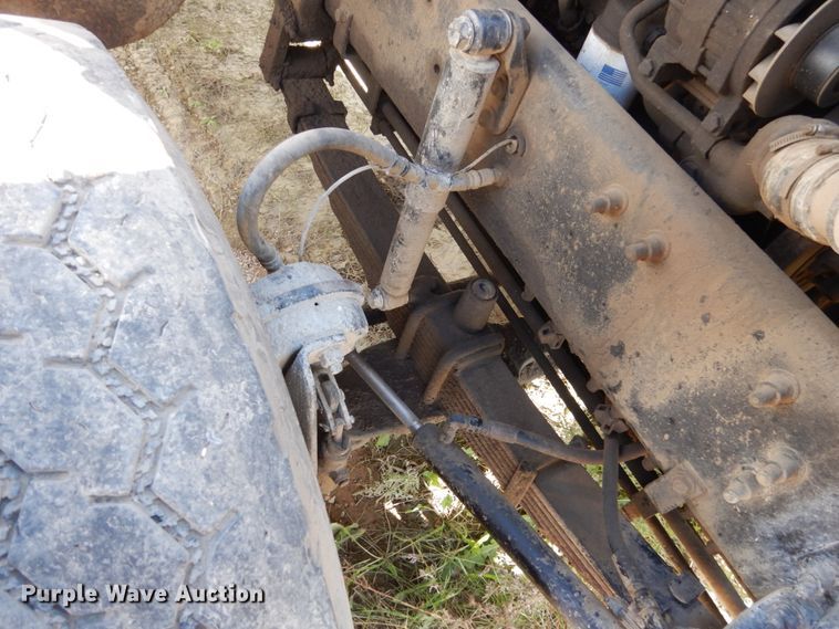 image for item EC9033 2004 Sterling L-Line ready mix truck